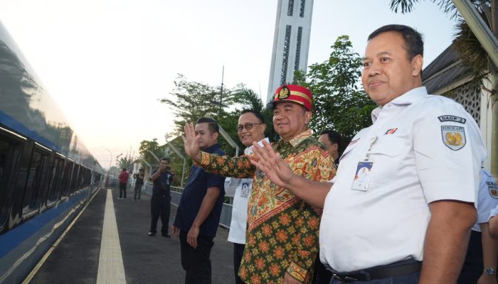 KA Cikuray Hadir dengan Rangkaian Baru, Relasi Garut – Pasar Senen Berangkat Perdana Hari Ini Dengan Okupansi Lebih Dari 100 Persen