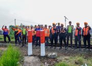 KAI Bersama Unsur Kewilayahan Perkuat Keselamatan dengan Penataan Akses Jalur Kereta di Kampung Cipondang