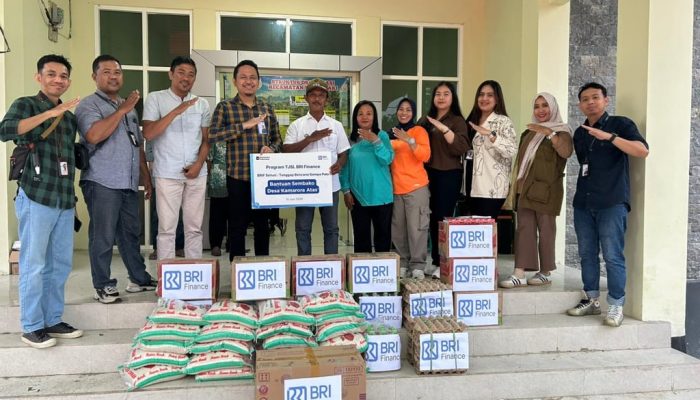 BRI Finance Salurkan Bantuan Kemanusiaan bagi Korban Gempa Sulawesi Tengah