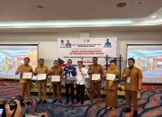 Sekda Kabupaten Se-Sulbar Teken Komitmen Tata Kelola Rencana Umum Pengadaan