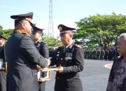 Kado Istimewa untuk Personel Berprestasi dan Warga, Penghargaan Kapolda Sulbar Warnai Puncak HUT Bhayangkara ke‑80