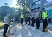 Cegah Kecelakaan Sejak Dini, Ditlantas Polda Sulbar Bersihkan Titik Rawan di Jalan Husni Thamrin Mamuju