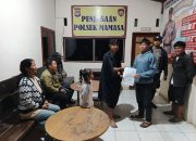Polsek Mamasa Gerak Cepat Mediasi Perkelahian Dua Pemuda di Rambusaratu, Berakhir Damai