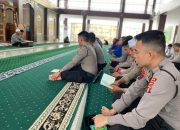 Perkuat Pondasi Moral dan Disiplin, Polda Sulbar Konsisten Gelar Pembinaan Rohani Demi Pelayanan Humanis