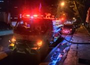 Dukung Kelancaran Upacara HUT ke-81 RI, Damkar Sulbar Siram Lapangan dan Pasok Air Bersih di Lapangan Ahmad Kirang