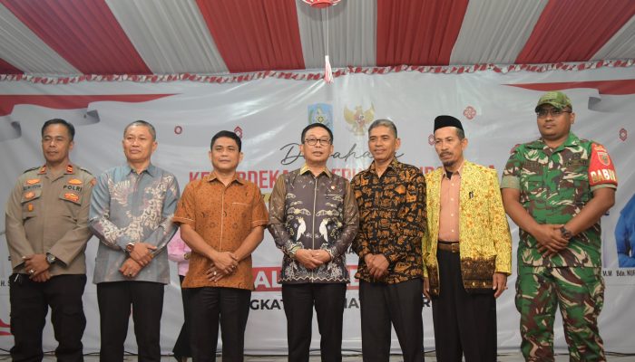 Buka Malam Kesenian Liliriaja, Bupati Soppeng Bangga Lihat Semangat dan Kebersamaan Warga Rayakan HUT RI ke-81