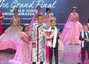 Wakil Sulbar Borong Empat Penghargaan di Vietnam, Bau Akram Dai : Promosikan Wastra dan Budaya Sulawesi Barat ke Panggung Dunia