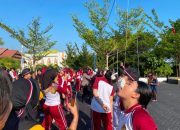 Kapolda Sulbar Bersama seluruh personel Lepas Penat, Seru-seruan Lomba Rakyat Warnai Kemerdekaan