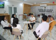 Evaluasi Petugas Loket, Kantah Mamuju Dorong Pelayanan yang Profesional dan Responsif