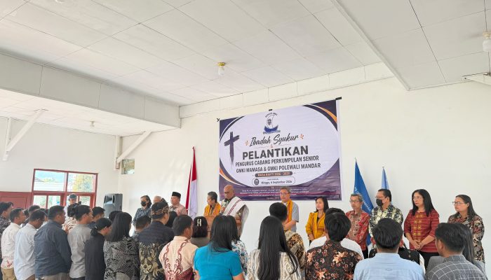 William P. Sabandar Lantik Pengurus Senior GMKI Mamasa dan Polman