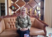 Tak Sekadar Penghias, Wabup Majene Jadikan Pekarangan Rujab Lebih Hidup dan Bermanfaat