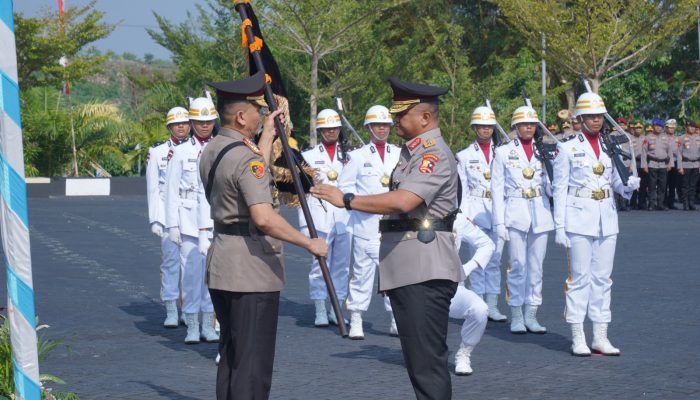 Estafet Pataka Siamasei, Jaminan Kesinambungan Pelayanan Publik Polda Sulbar di Era Irjen Pol Totok Suharyanto