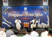 Buya Arrazy Hasyim Bertausiah di Rujab Gubernur Sulbar, Suhardi Duka Tekankan Pentingnya Ilmu