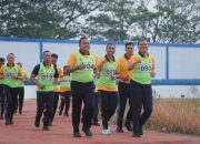 Kapolda Sulbar Bersama PJU Perkuat Fisik Lewat Tes Kesamaptaan di Stadion Manakarra