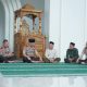 Sholat Dzuhur di Masjid Raya Suada, Kapolda Sulbar Silaturahmi dengan Imam dan Titip Doa untuk Tugas